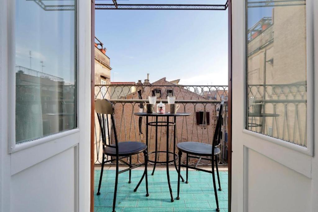 Boutique Suites Della Croce Roma Dış mekan fotoğraf