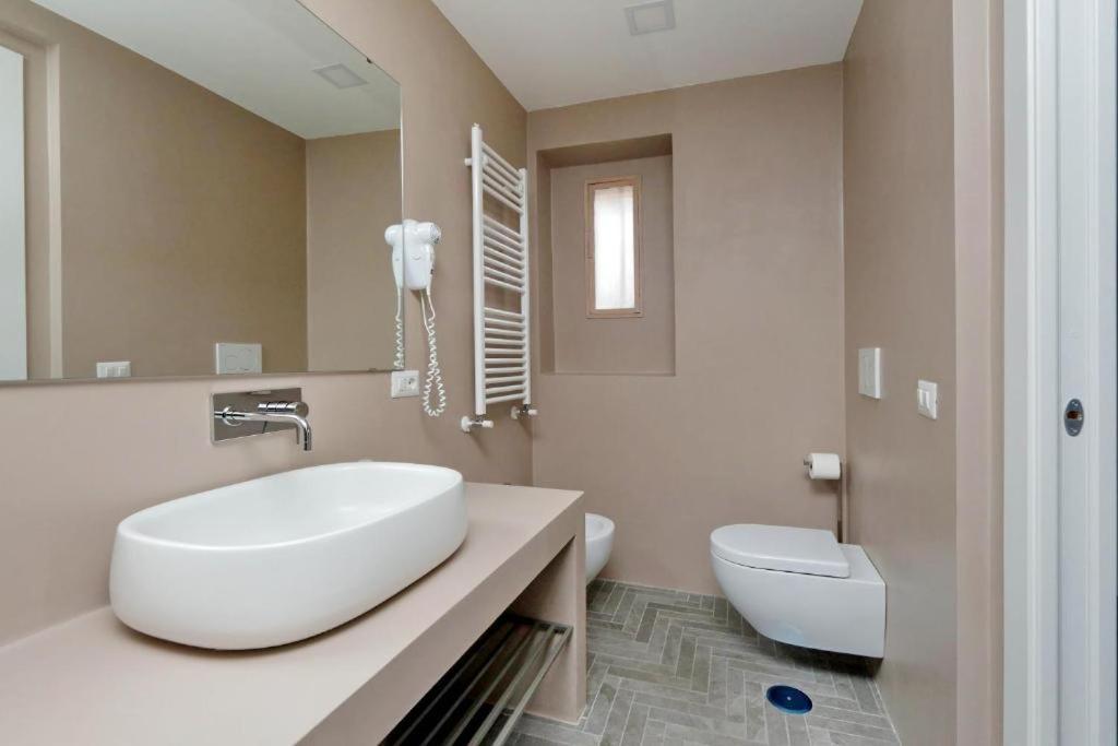 Boutique Suites Della Croce Roma Dış mekan fotoğraf